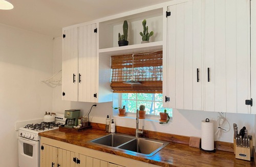Marfa House | Casa de Conejito: Comfy Marfa Retreat