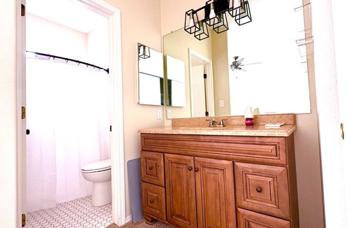 North Valley House | Casa de Cozy w/Hot Air Balloon Views