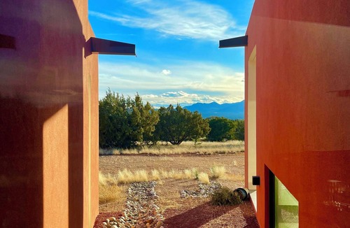 Canoncito House | Casa de Luz- Santa Fe Escape