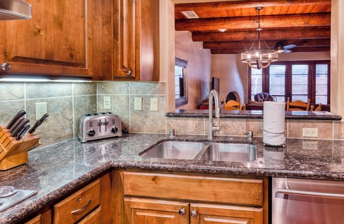 Downtown Santa Fe Condo | Casa el Corazon #31 | Elegant Luxury Near Santa Fe