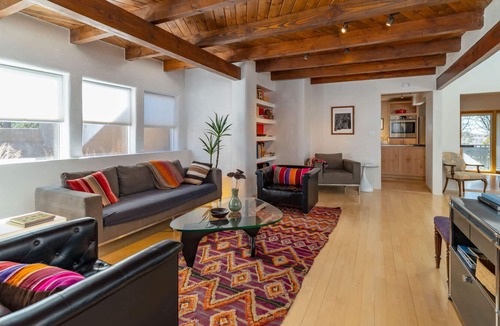 Historic Eastside House | Casa Lejano- Quiet | Deck | 3BR | Near Canyon Rd