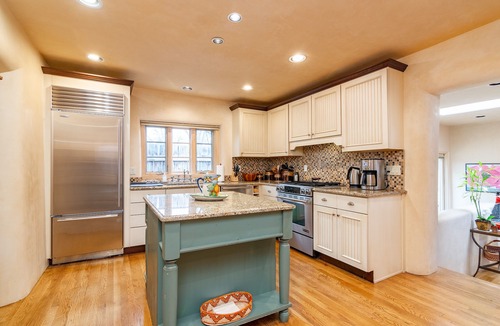 Historic Eastside House | Casa Mimosa: 3 BR/3 BA - Historic Eastside Adobe, Stroll to Plaza and Canyon Rd