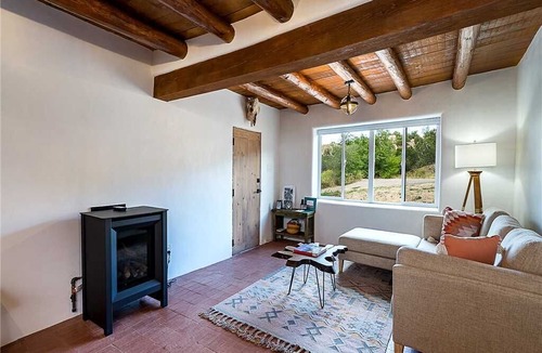 Chupadero House | Casa Sarita, 3 Bedrooms, Patio, Ground Floor, Sleeps 8