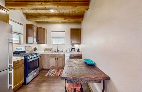 Taos House | Casa Verde