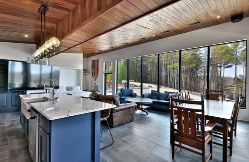 Woodstock House | Casita Alta: Main House & Pool House w/Pool Use