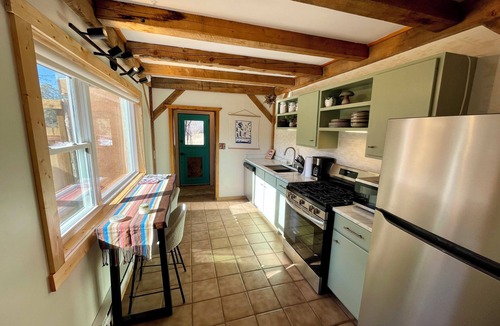 Valdez Apartment | Casita del Rio Tower - 15 mins to ski/hike