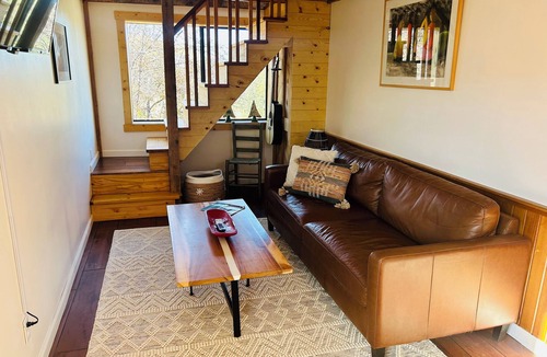 Valdez Apartment | Casita del Rio Tower - 15 mins to ski/hike