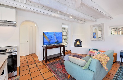 Historic Eastside Apartment | Casita Suenos: Luxury Adobe Studio, AC, Historic Location - Monthly Rental