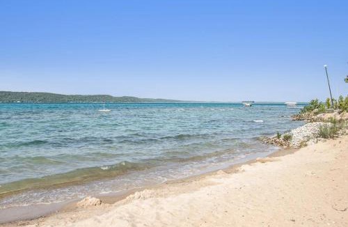 Lake Township House | Cedar Cot & Cedar Tot