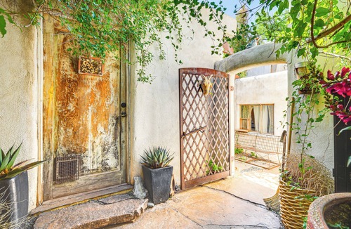 Northeast Santa Fe Apartment | Centrally Located Santa Fe Studio Near Town!