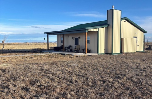 Capulin House | Charming 1-bedroom house near Rio Grand National forest and Wolf Creek ski area.