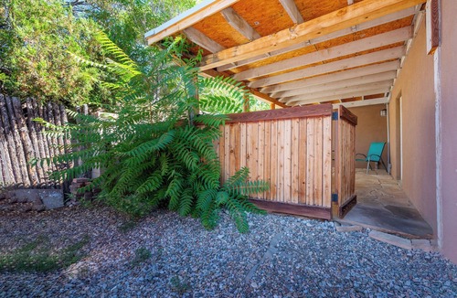 Santa Fe Apartment | Charming 1-bedroom medium term rental apartment in serene Santa Fe w/WiFi, AC,