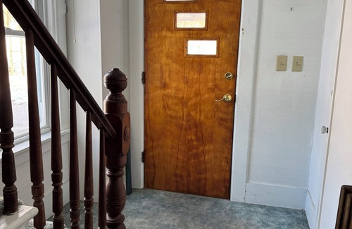Brattleboro Apartment | Charming 1-bedroom apartment with WiFi, AC in delightful Brattleboro