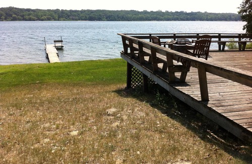 St. Joseph Cabin | Charming 2-Bedroom Cabin with boathouse on Big Carnelian Lake in Stillwater