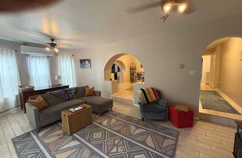Espanola House | Charming 2-bedroom house with WiFi, AC in enchanting Santa Cruz