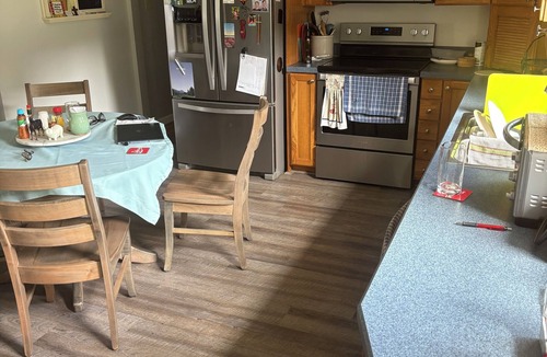 Lancaster House | Charming 2-bedroom house in fabulous Lancaster with AC