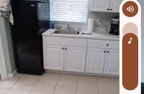New Town House | Charming 2-bedroom house with AC, WiFi in cool Key West