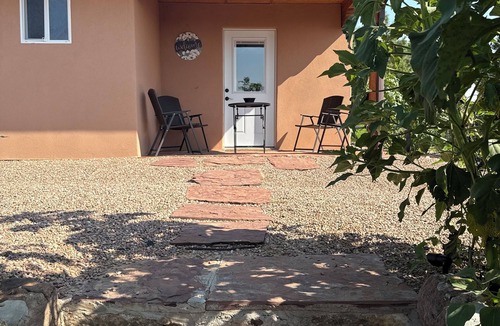 La Cienaga House | Charming 2-bedroom house in delightful Santa Fe with AC, WiFi