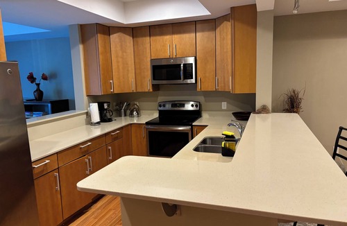 State College House | Charming 3-bedroom townhome in fabulous State College with WiFi, AC