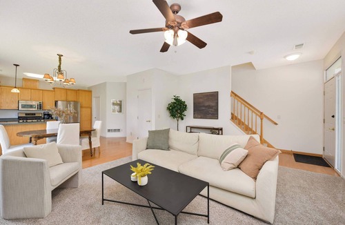 West Seventh House | Charming 3-bedroom house in Saint Paul with AC, WiFi