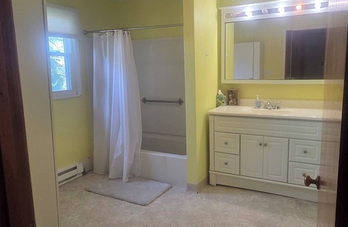 Massena House | Charming 3-bedroom ranch style in a quiet school zone, with WiFi