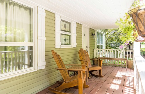 Excelsior House | Charming 4-bedroom, family-friendly home in Excelsior. Walkable to everything.