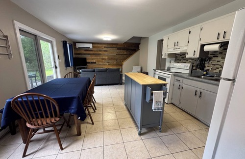 Willsboro House | Charming 4-bedroom house in Willsboro with Lake Access