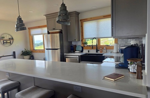 Naples House | Charming Carriage House with Breathtaking Canandaigua Lake Views