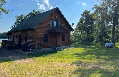 Webster Cabin | Charming Getaway Nestled in the Heart of the North Woods!