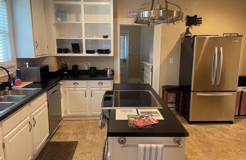 Johnson City House | Charming historic home walkable to downtown and ETSU