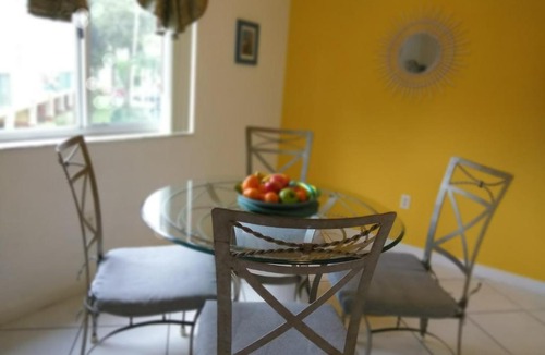 The Crossings Apartment | Charming Kendall Home