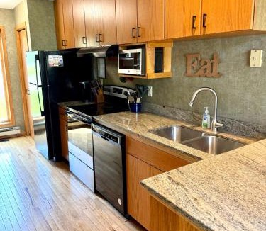 Lutsen House | Charming Lutsen Mountain Townhome with Pool Access