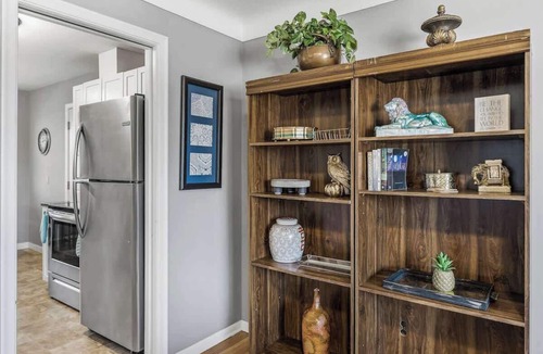 St. Paul House | Charming St. Paul 4 Bedroom Home