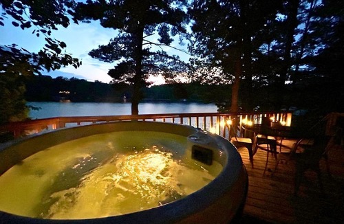 Mayfield Cabin | Charming Waterfront Cabins with Hot Tub & Private Beach Access near Traverse City, Michigan