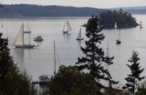 Deer Harbor Apartment | Check Out This Darling, Comfortable & Treasured Family Getaway Since 1979 + View