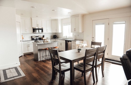 Providence House | Cheerful Providence Home - 3BD/2BA, Mountain Views, Private Deck, Sleeps 6