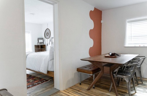 Southside House | Cheerful Two Bedroom Casita With Rustic Charm