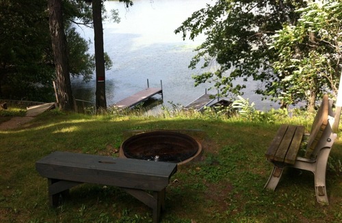 Chetek Cottage | Chetek Escape (Lakefront)