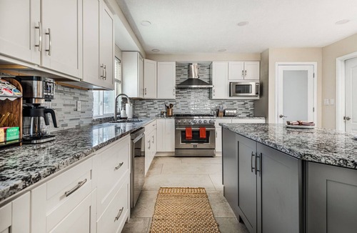 Northeast Heights House | Chic 5BR Boho Retreat w/Games & Outdoor Movies!