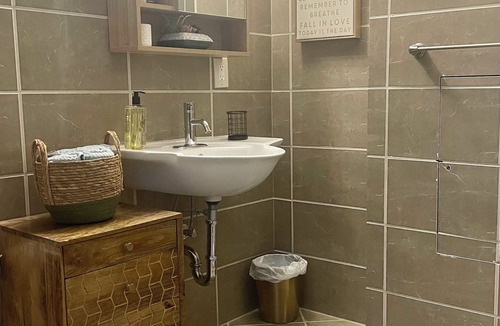Santa Fe Apartment | Chic Studio Apartment near Downtown and Shopping