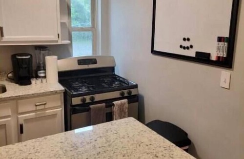 Cincinnati Apartment | Cincinnati Themed, Historic Big Sky Apartments!