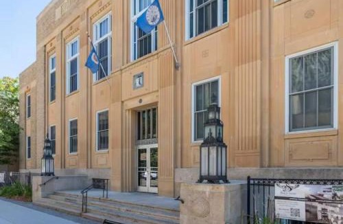 Downtown House | City Hall Recorder's Office