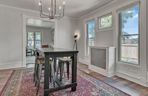 Downtown Minneapolis House | City Oasis Awaits Cozy DT Home With Hot Tub Vikings