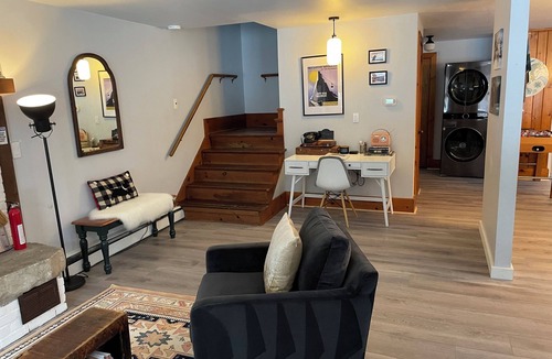 Stratton and Bromley Ski Areas Ski Chalet | Classic Alpine Vermont Chalet