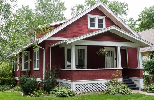Kutzky Park House | Classic Bungalow Walk to Mayo Clinic & St. Mary's Hospital