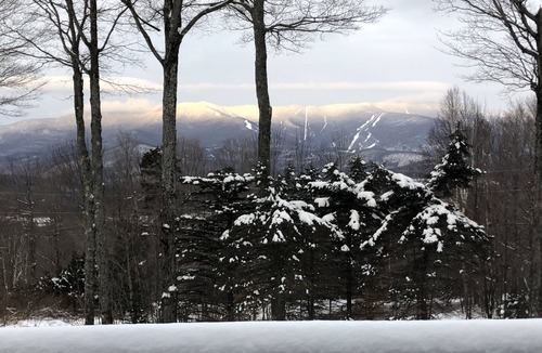 Warren House | Classic Mountain Ski Lodge @ Sugarbush