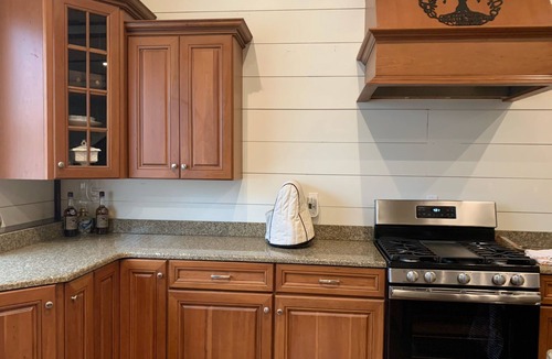 Town of Bellmont House | Clean and cozy total eclipse retreat, perfect for enjoying the Adirondacks!