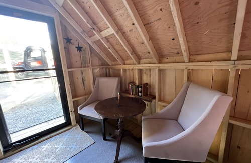 Tunbridge Cottage | Clem’s Cottage in the sheep pasture