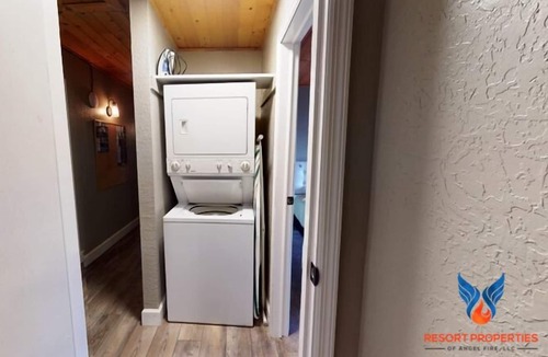 Angel Fire Condo | Close to Bike Park; Newly remodeled; Fire Place; Washer/Dryer! Windchimes 305