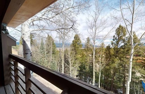 Angel Fire Condo | Close to Lifts | Fireplace | Views | Ski Run B6